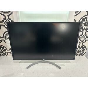 32 Inch Class 4K UHD Monitor with Radeon FreeSync™ Technology